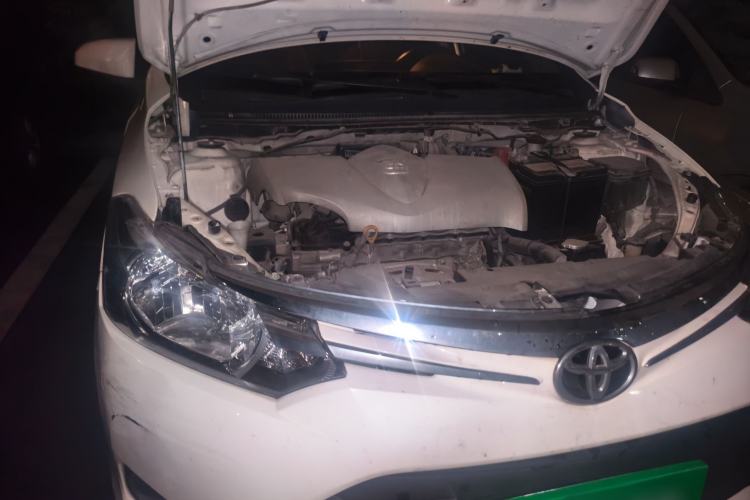 Used Toyota Vios 2014 1.5L Automatic ZhiZhen Edition Engine Bay Right
