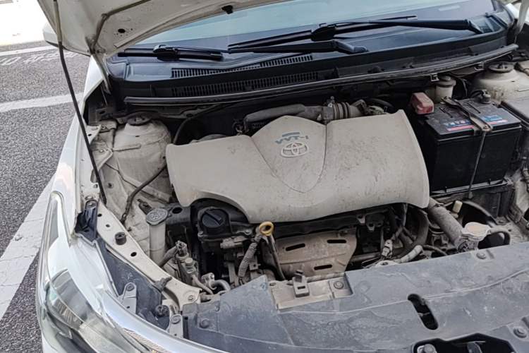 Used Toyota Vios 2014 1.5L Automatic ZhiZhen Edition Engine Bay Right