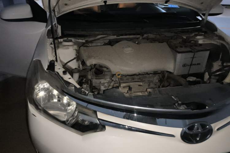 Used Toyota Vios 2014 1.5L Manual ZhiZhen Edition Engine Bay Right