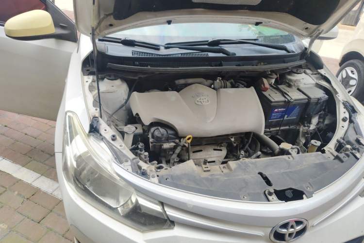 Used Toyota Vios 2014 1.3L Manual Xiang Edition Engine Bay Right