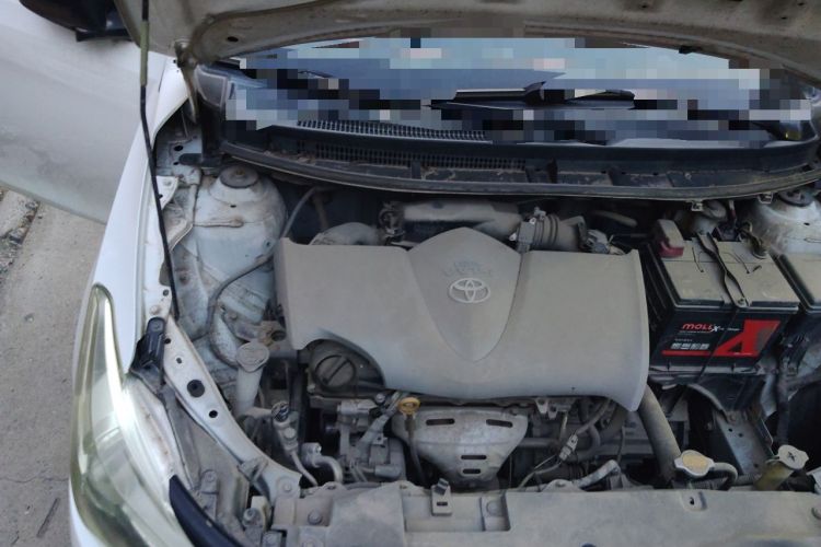 Used Toyota Vios 2014 1.3L Manual Value Edition Engine Bay Right