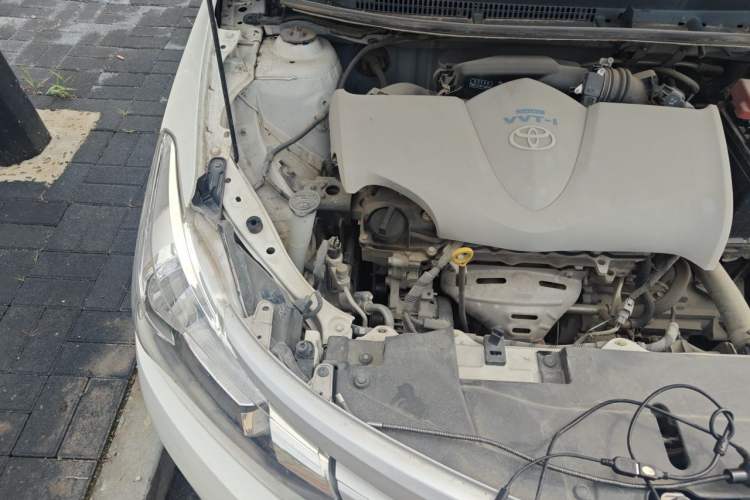 Used Toyota Vios 2014 1.3L Manual Xiang Edition Engine Bay Right
