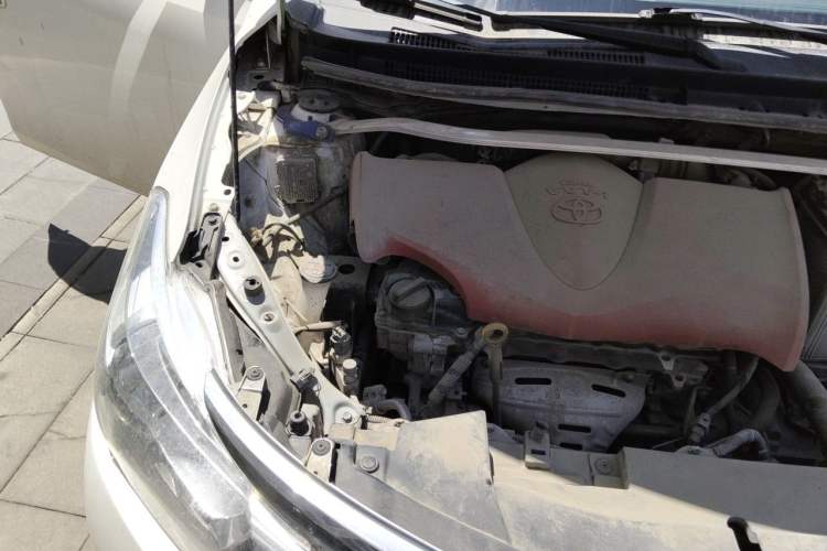 Used Toyota Vios 2014 1.5L Manual ZhiZhen Edition Engine Bay Right