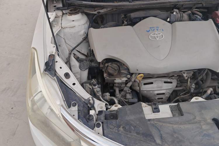 Used Toyota Vios 2014 1.5L Manual ZhiZhen Edition Engine Bay Right