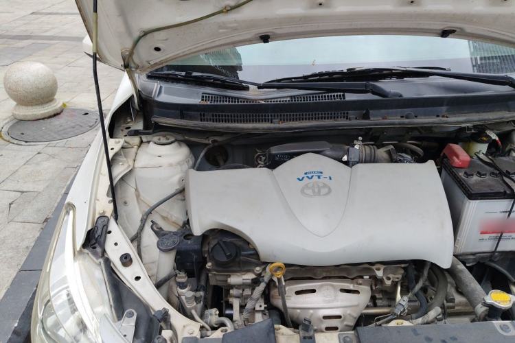 Used Toyota Vios 2014 1.3L Manual Xiang Edition Engine Bay Right