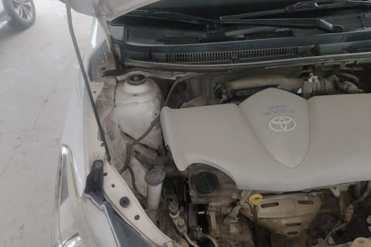 Used Toyota Vios 2014 1.3L Manual Xiang Edition Engine Bay Right