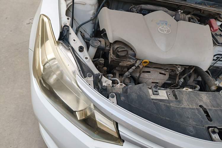 Used Toyota Vios 2014 1.3L Manual Xiang Edition Engine Bay Right