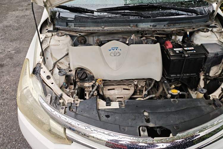 Used Toyota Vios 2014 1.5L Automatic ZhiZhen Edition Engine Bay Right