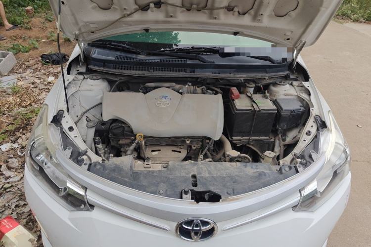 Used Toyota Vios 2014 1.3L Manual Xiang Edition Engine Bay