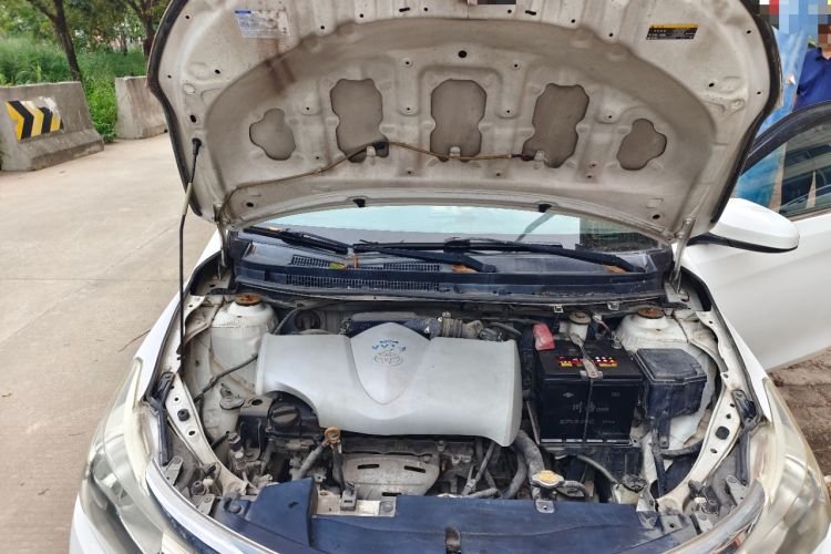 Used Toyota Vios 2014 1.5L Manual ZhiZhen Edition Engine Bay