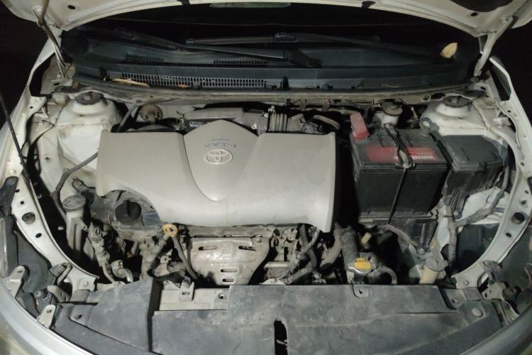 Used Toyota Vios 2014 1.3L Automatic Standard Edition Engine Bay