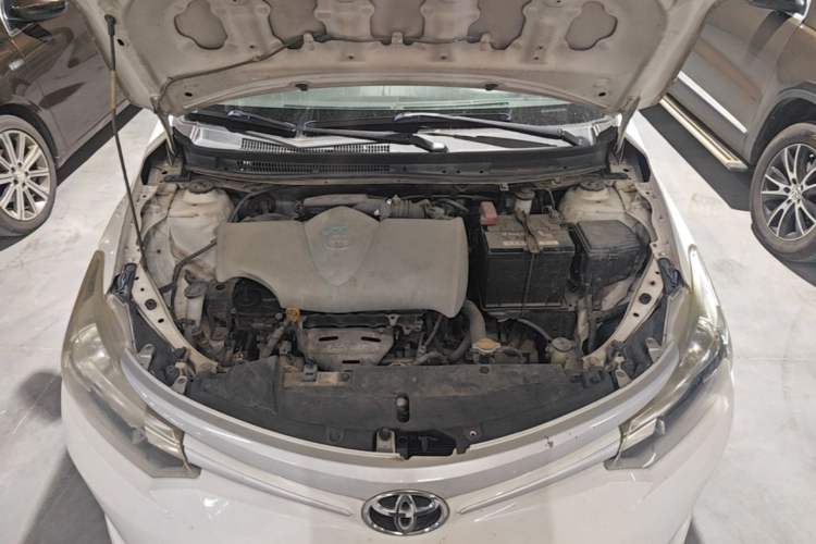Used Toyota Vios 2014 1.3L Manual Xiang Edition Engine Bay