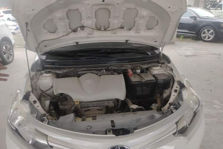 Used Toyota Vios 2014 1.3L Manual Xiang Edition Engine Bay