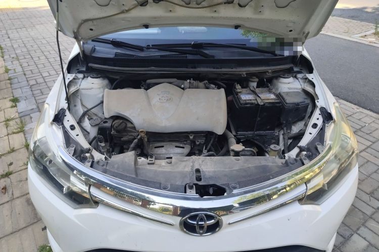 Used Toyota Vios 2014 1.5L Automatic ZhiShang Edition Engine Bay