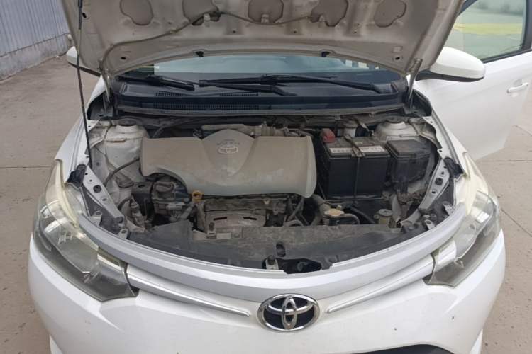 Used Toyota Vios 2014 1.3L Automatic Standard Edition Engine Bay