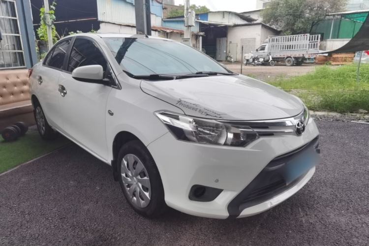 Used Toyota Vios 2014 1.5L Automatic ZhiZhen Edition Front Right 45 Deg