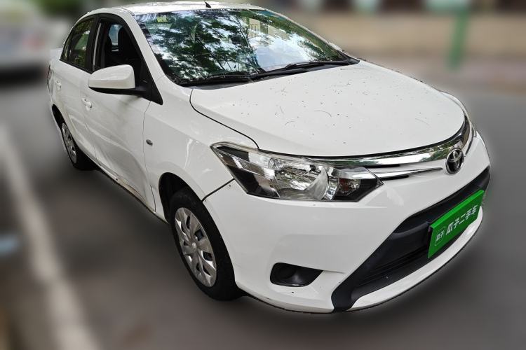 Used Toyota Vios 2014 1.5L Manual ZhiZhen Edition Front Right 45 Deg