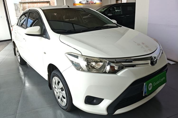 Used Toyota Vios 2014 1.5L Manual ZhiZhen Edition Front Right 45 Deg