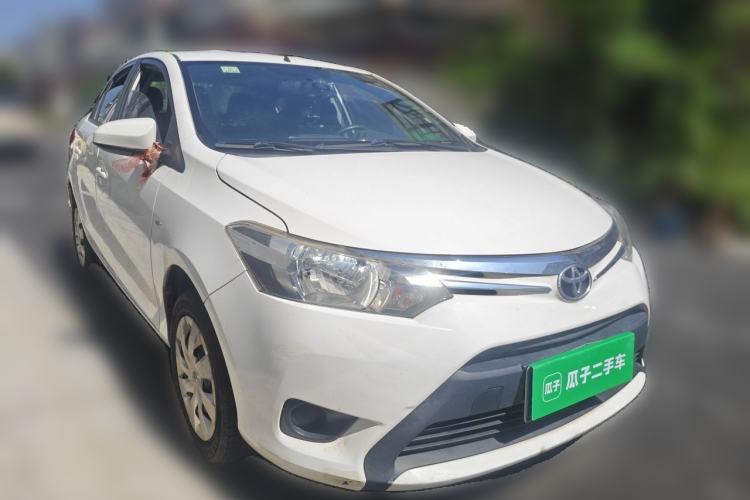 Used Toyota Vios 2014 1.5L Manual ZhiZhen Edition Front Right 45 Deg