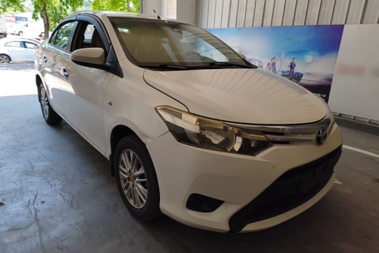 Used Toyota Vios 2014 1.5L Manual ZhiZhen Edition Front Right 45 Deg
