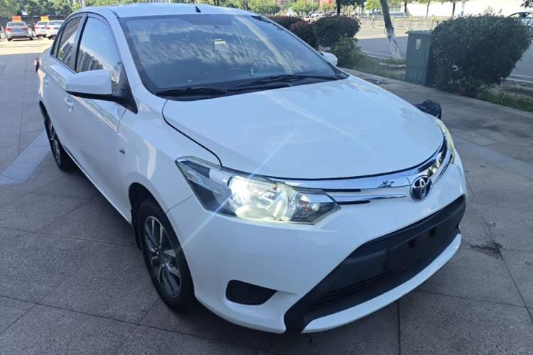 Used Toyota Vios 2014 1.5L Automatic ZhiZhen Edition Front Right 45 Deg