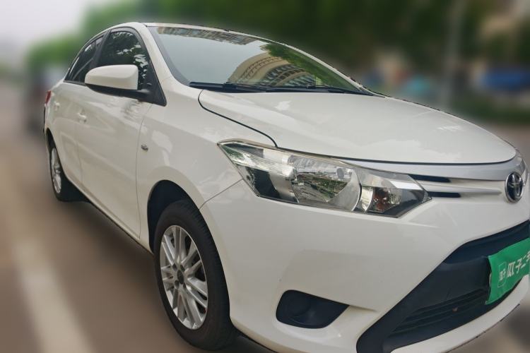 Used Toyota Vios 2014 1.3L Automatic Standard Edition Front Right 45 Deg