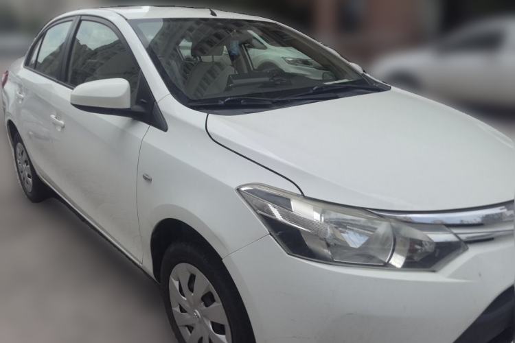 Used Toyota Vios 2014 1.5L Manual ZhiZhen Edition Front Right 45 Deg