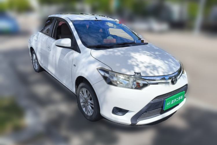 Used Toyota Vios 2014 1.5L Manual ZhiZhen Edition Front Right 45 Deg
