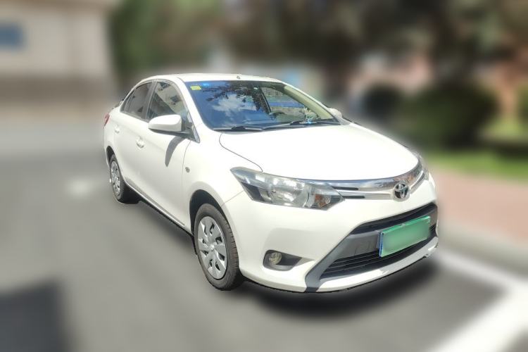 Used Toyota Vios 2014 1.5L Manual ZhiZhen Edition Front Right 45 Deg