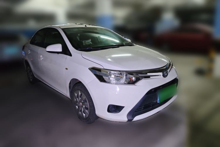 Used Toyota Vios 2014 1.5L Manual ZhiZhen Edition Front Right 45 Deg