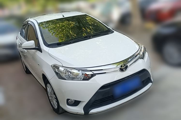 Used Toyota Vios 2014 1.5L Automatic ZhiShang Edition Front Right 45 Deg