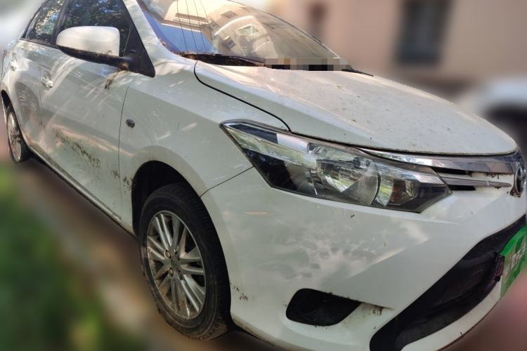 Used Toyota Vios 2014 1.5L Automatic ZhiZhen Edition Front Right 45 Deg