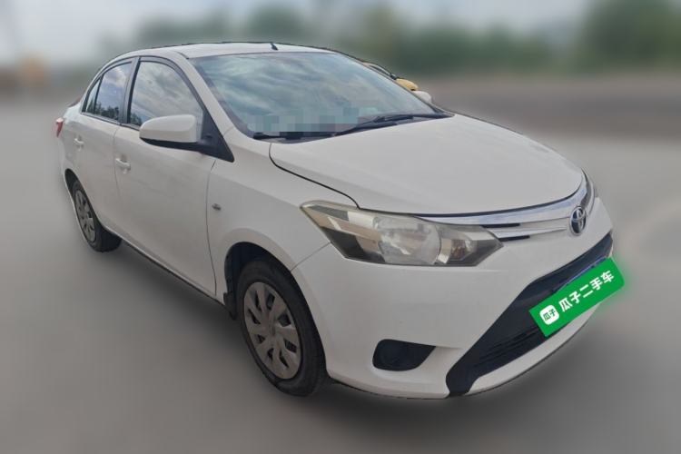 Used Toyota Vios 2014 1.5L Manual ZhiZhen Edition Front Right 45 Deg