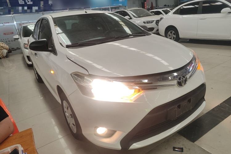 Used Toyota Vios 2014 1.3L Manual Value Edition Front Right 45 Deg