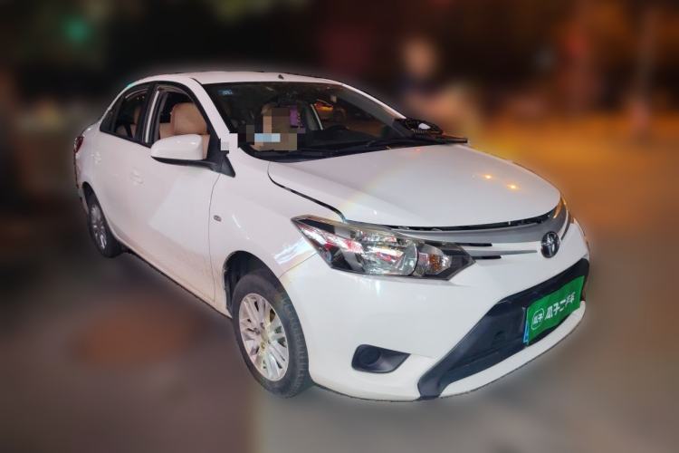 Used Toyota Vios 2014 1.5L Manual ZhiShang Edition Front Right 45 Deg