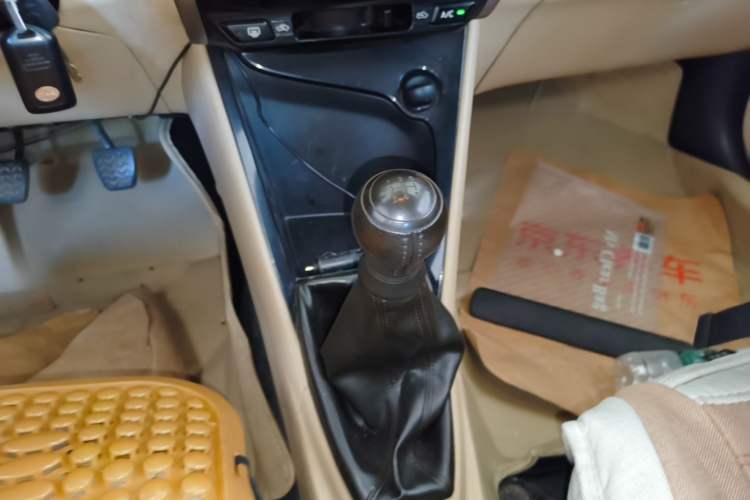 Used Toyota Vios 2014 1.5L Manual ZhiZhen Edition Gear Lever
