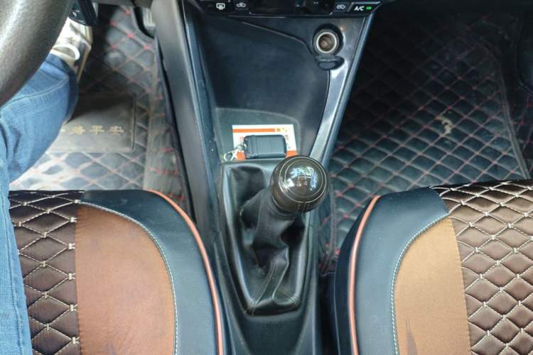 Used Toyota Vios 2014 1.5L Manual ZhiZhen Edition Gear Lever