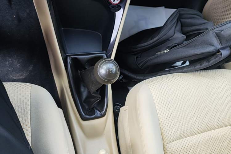 Used Toyota Vios 2014 1.3L Manual Xiang Edition Gear Lever