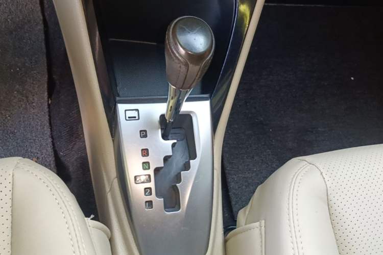 Used Toyota Vios 2014 1.5L Automatic ZhiShang Edition Gear Lever