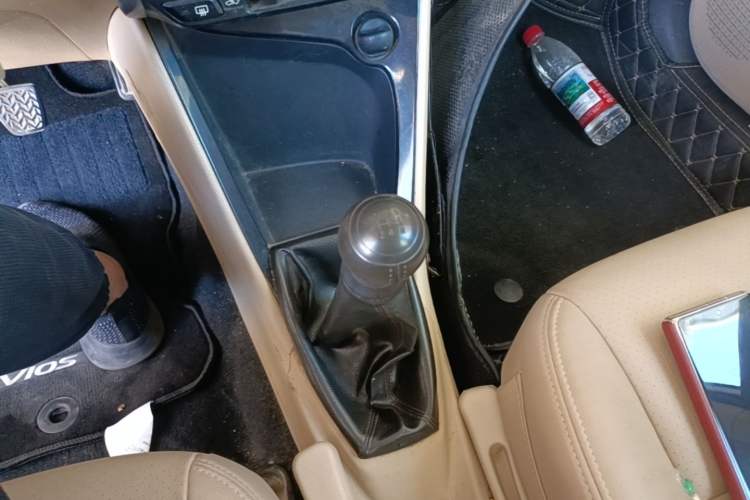 Used Toyota Vios 2014 1.3L Manual Xiang Edition Gear Lever