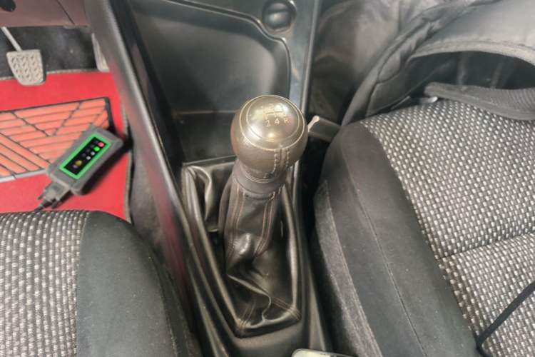 Used Toyota Vios 2014 1.3L Manual Xiang Edition Gear Lever