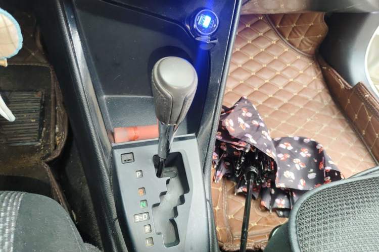 Used Toyota Vios 2014 1.5L Automatic ZhiZhen Edition Gear Lever