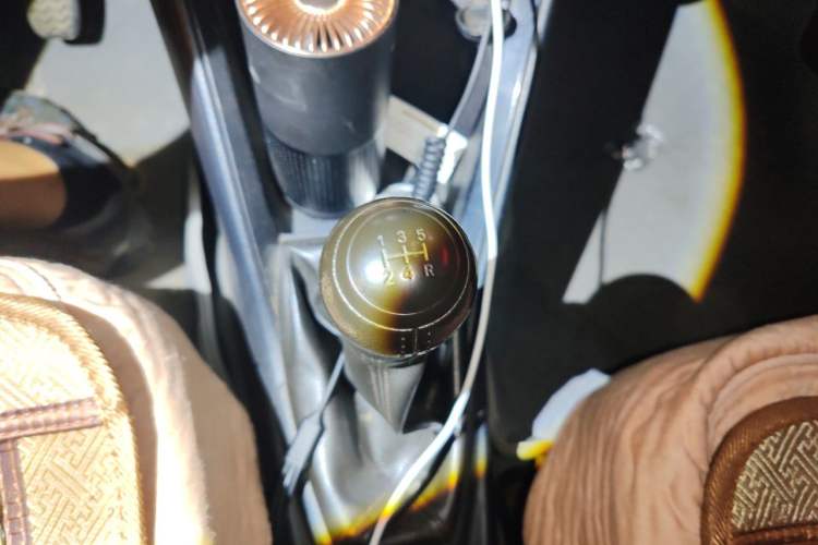 Used Toyota Vios 2014 1.5L Manual ZhiShang Edition Gear Lever