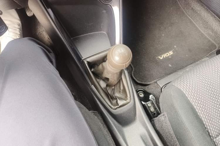 Used Toyota Vios 2014 1.5L Manual ZhiZhen Edition Gear Lever