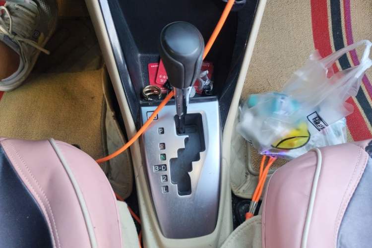 Used Toyota Vios 2014 1.5L Automatic ZhiShang Edition Gear Lever