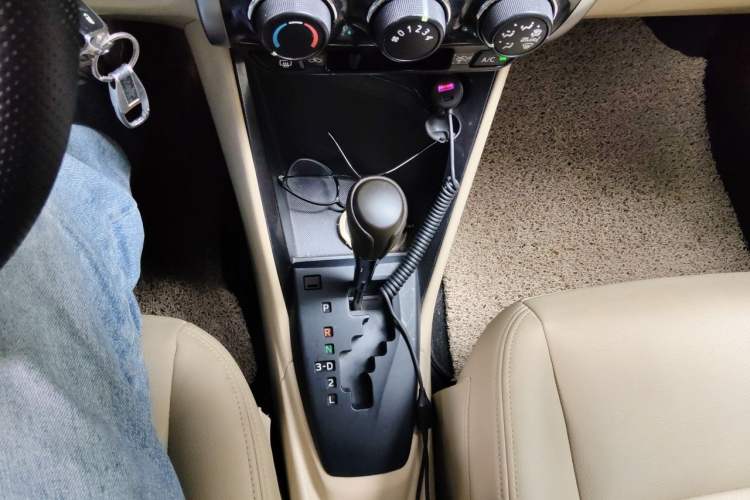 Used Toyota Vios 2014 1.5L Automatic ZhiZhen Edition Gear Lever