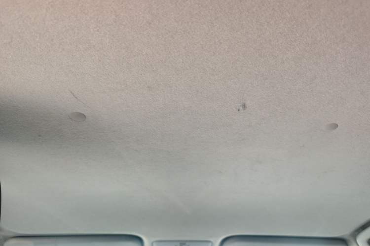 Used Toyota Vios 2014 1.3L Automatic Standard Edition Headliner