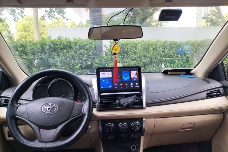 Used Toyota Vios 2014 1.3L Manual Value Edition Headliner