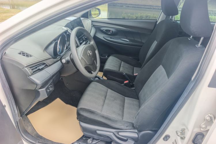 Used Toyota Vios 2014 1.5L Automatic ZhiZhen Edition Interior 2