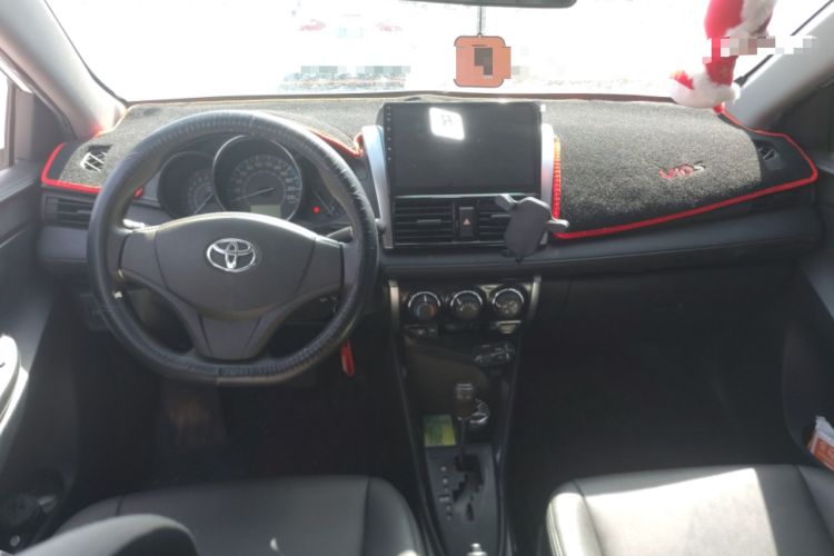 Used Toyota Vios 2014 1.5L Automatic ZhiZhen Edition Interior 2